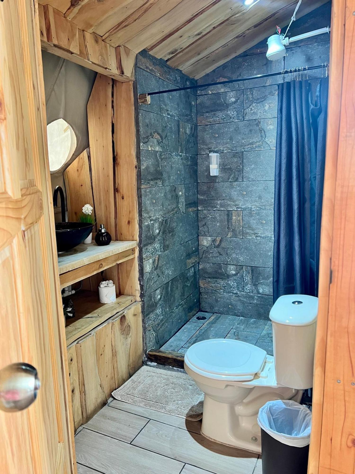 Green Noise Glamping Fraijanes Екстериор снимка